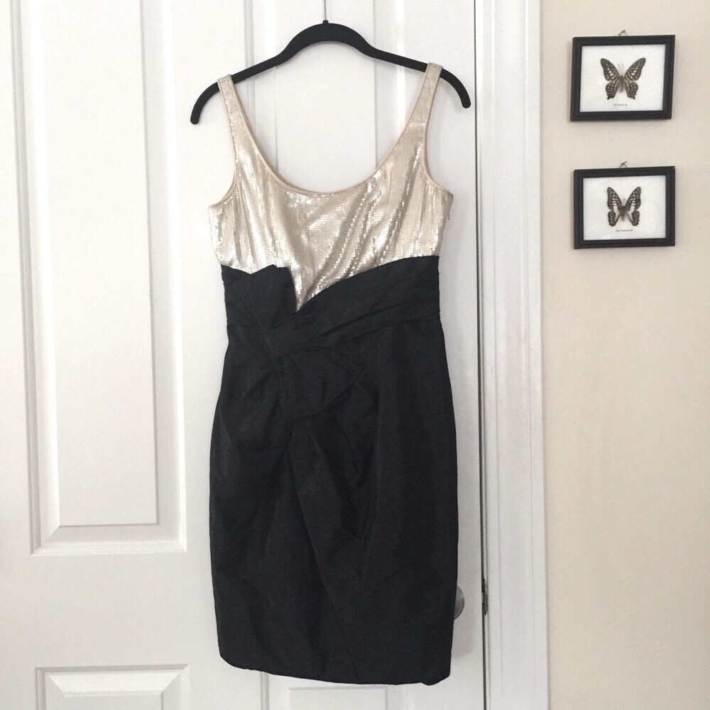 Stunning $565 NWT Carmen Marc Valvo Cocktail Dress